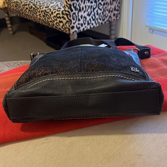 The Sak Shoulder Bag - Picture 7 of 11